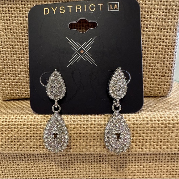 NWT 2 pairs of Bling Earrings - silver w/ clear crystals. District LA & C RSVP - Picture 3 of 11
